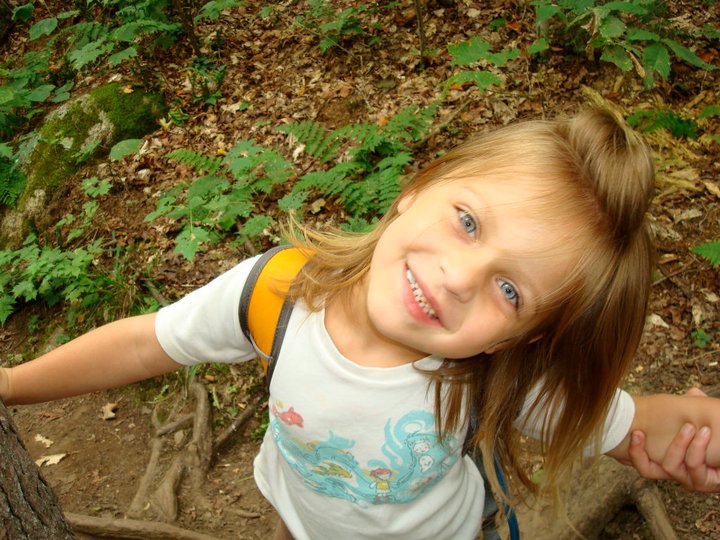 photo of Ana Susko, a beautiful little girl